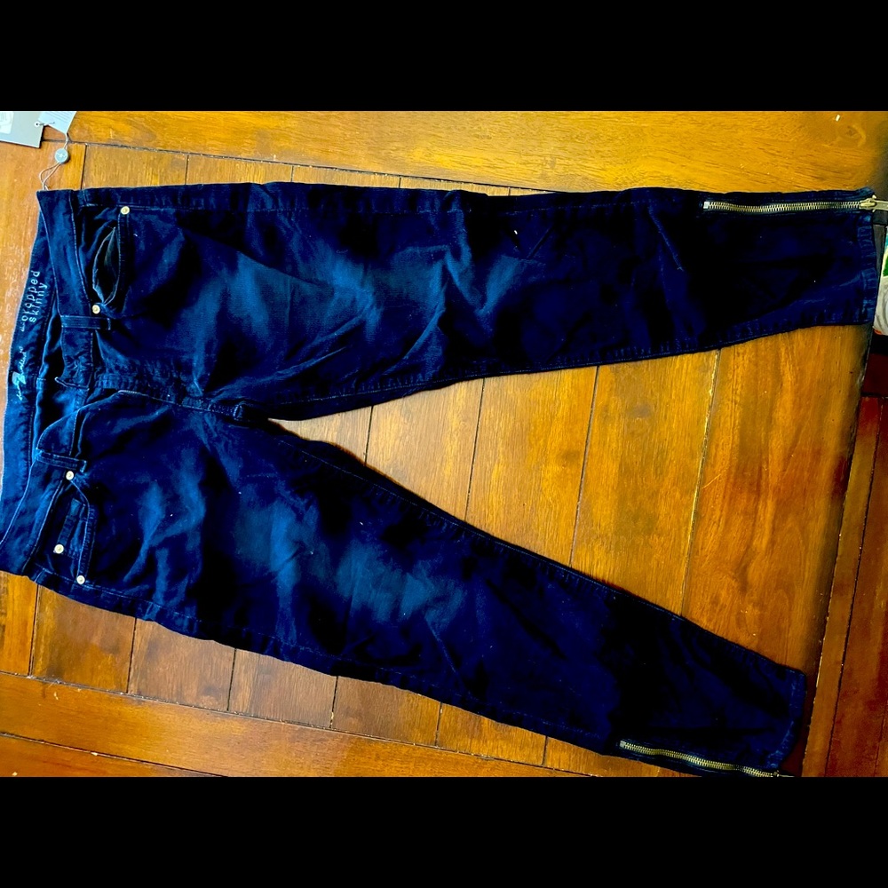 NWT 7 For All Mankind corduroy cropped jeans